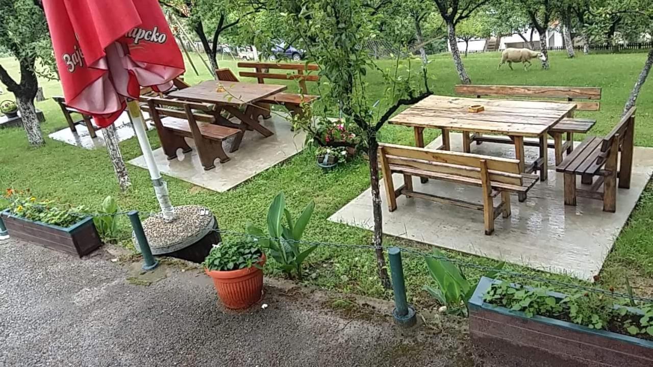 Lazarev Konak Banja Koviljača Exterior foto